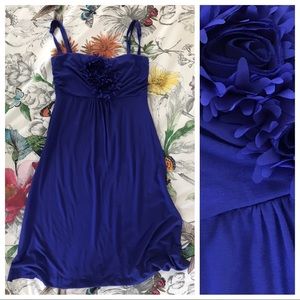 🍎 5/$15 Soma dress. Flower embellished. Royal blue.